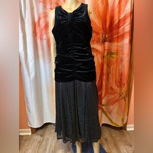 Women’s Maison Tara Black Evening Dress, Size 10, NWT